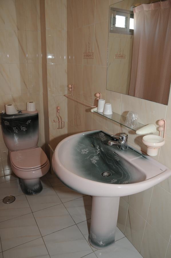 Hostal La Torre II Puente de Domingo Florez Zimmer foto